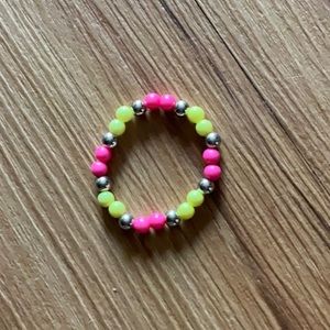 Yellow and pink round beaded bracelet
